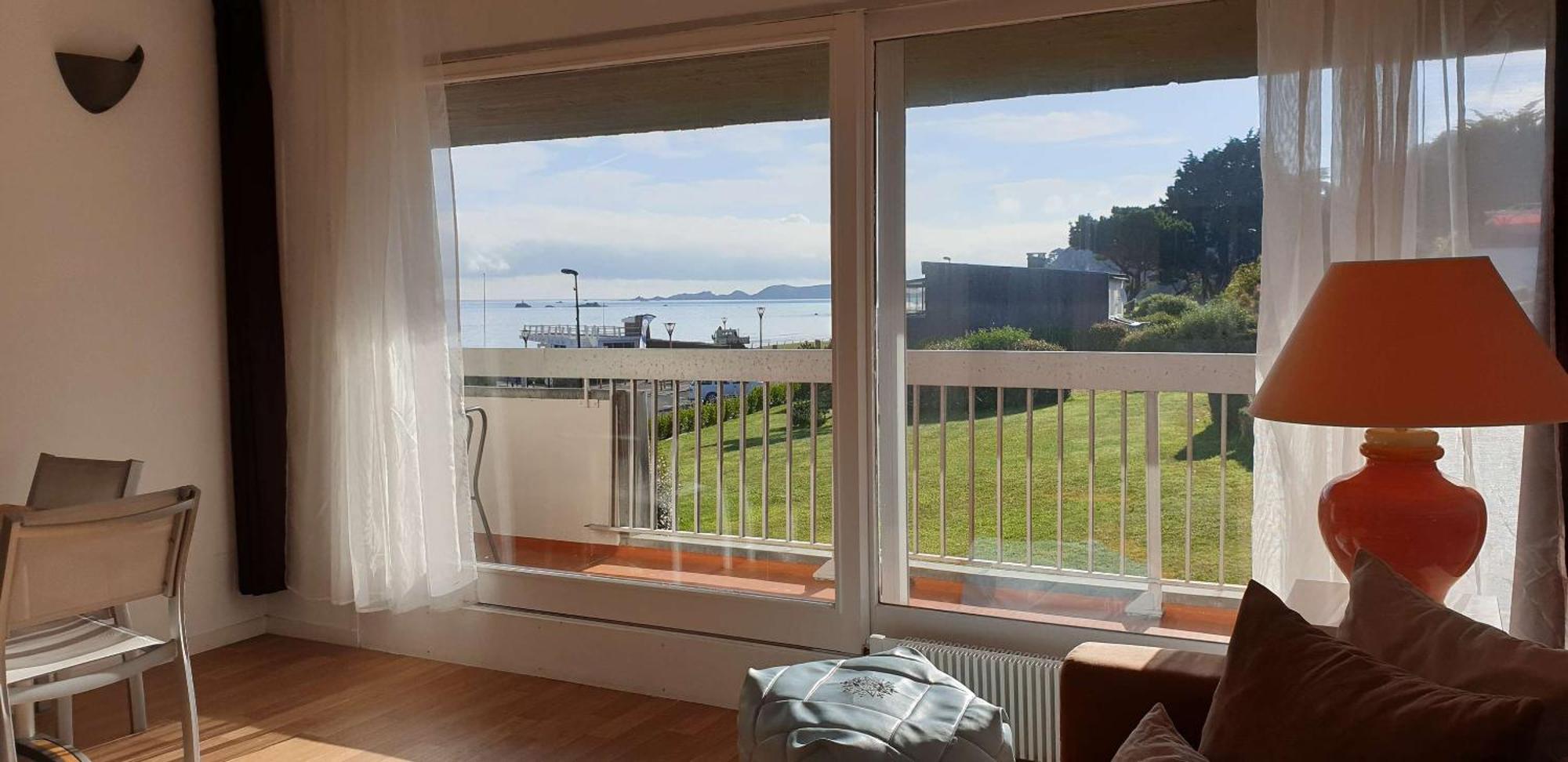 Appartement Vue Sur Mer Avec Terrasse, Plage De Trestraou A Perros-Guirec - Ref 861 المظهر الخارجي الصورة